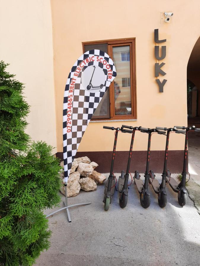 Luky 12 Daire Braşov Dış mekan fotoğraf