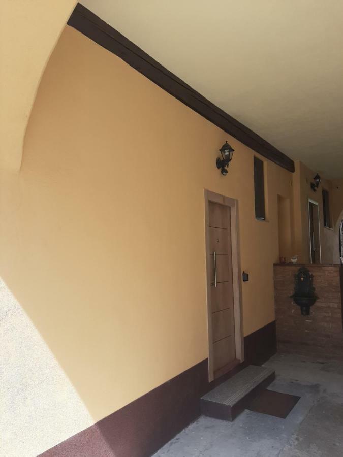 Luky 12 Daire Braşov Dış mekan fotoğraf